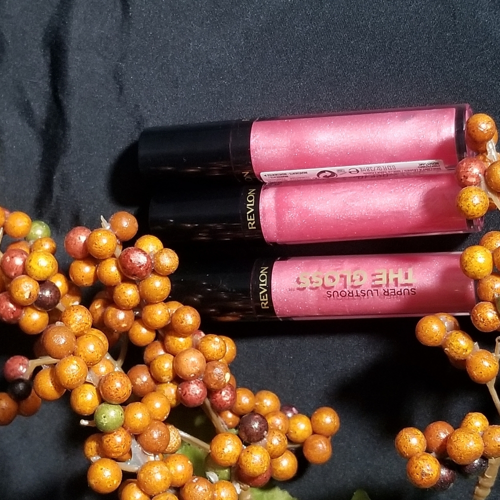 Revlon lip gloss